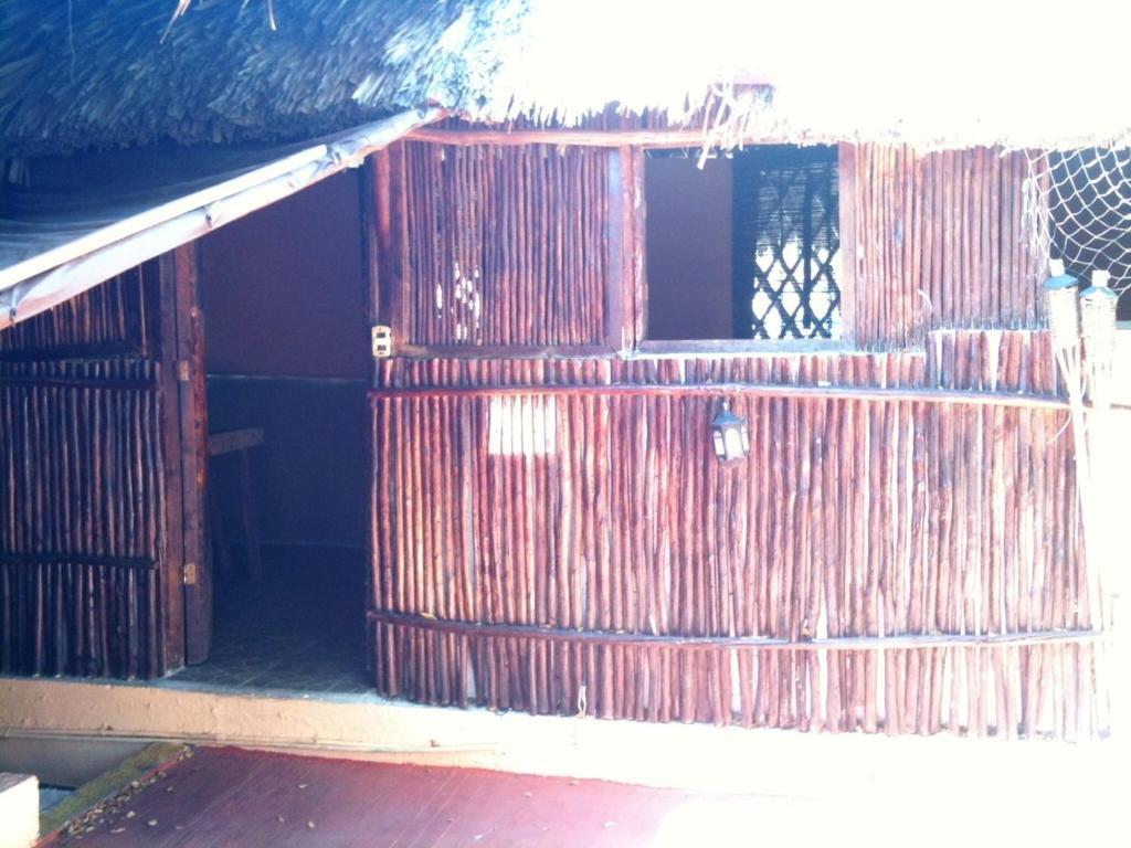 Mayan Hostel Канкун Екстер'єр фото