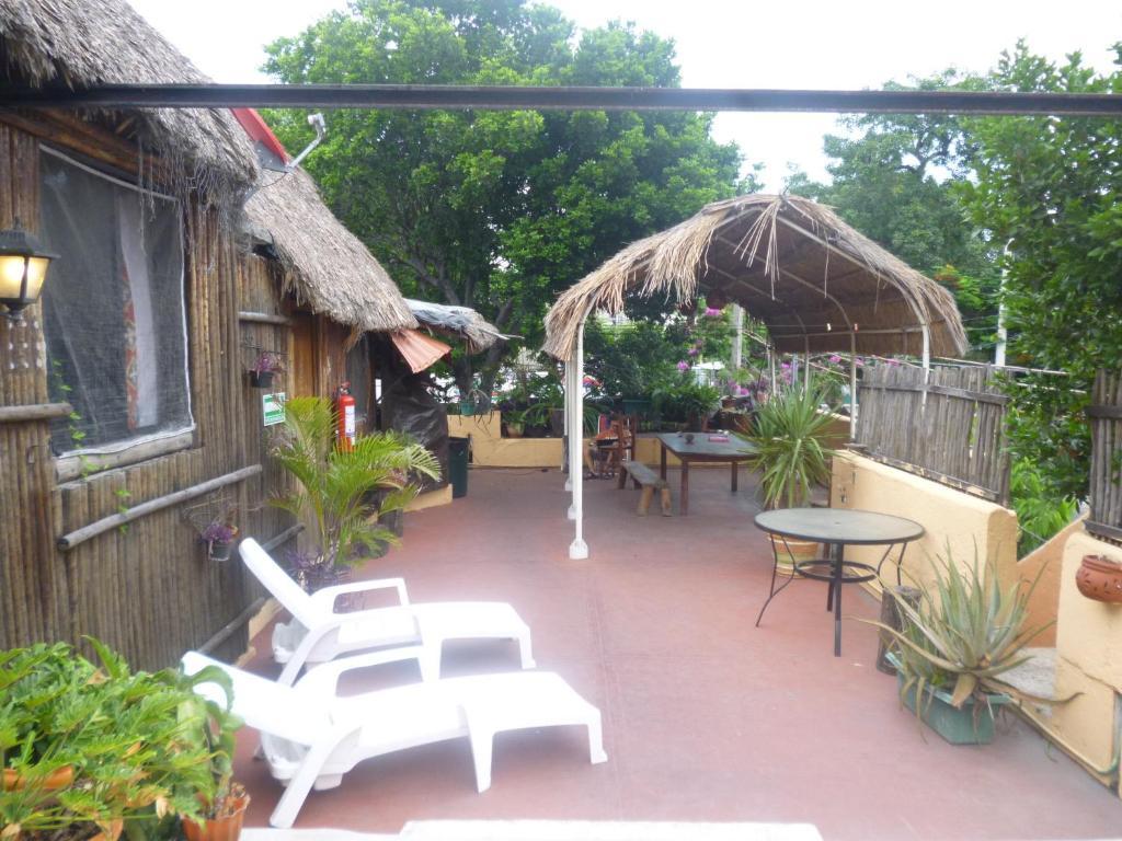 Mayan Hostel Канкун Екстер'єр фото